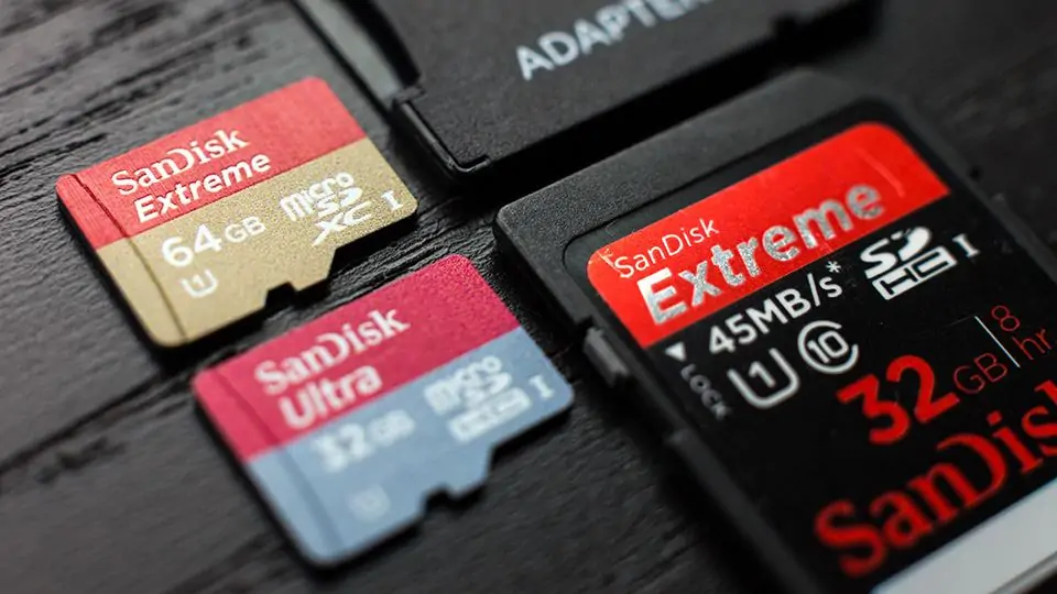 آیا استفاده از کارت حافظه‌های microSD گوشی و تبلت در دوربین‌های حرفه‌ای امکان‌پذیر و مناسب است؟
