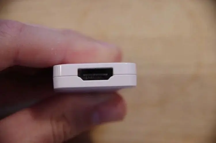 آموزش اتصال گوشی به تلویزیون با کابل USB و همین‌طور تبدیل USB به HDMI