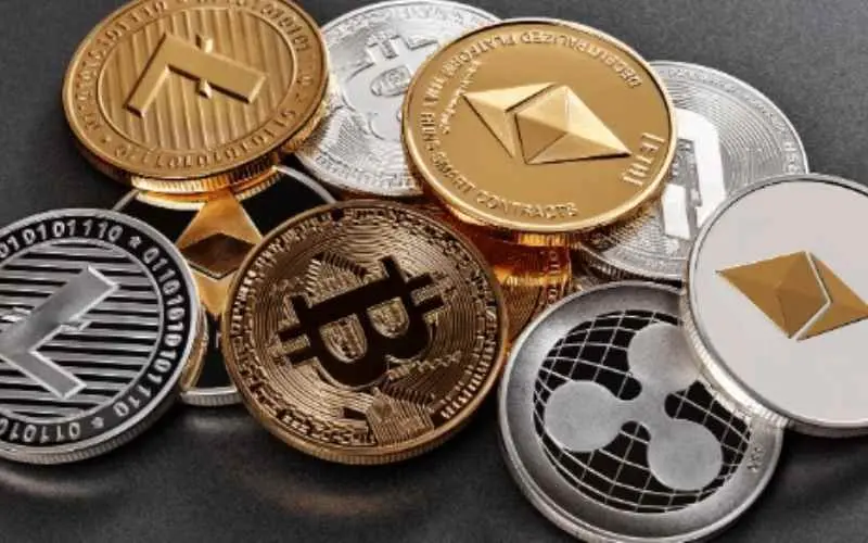 ریسک خرید و نوسان قیمتی میان آلت کوین و بیت کوین