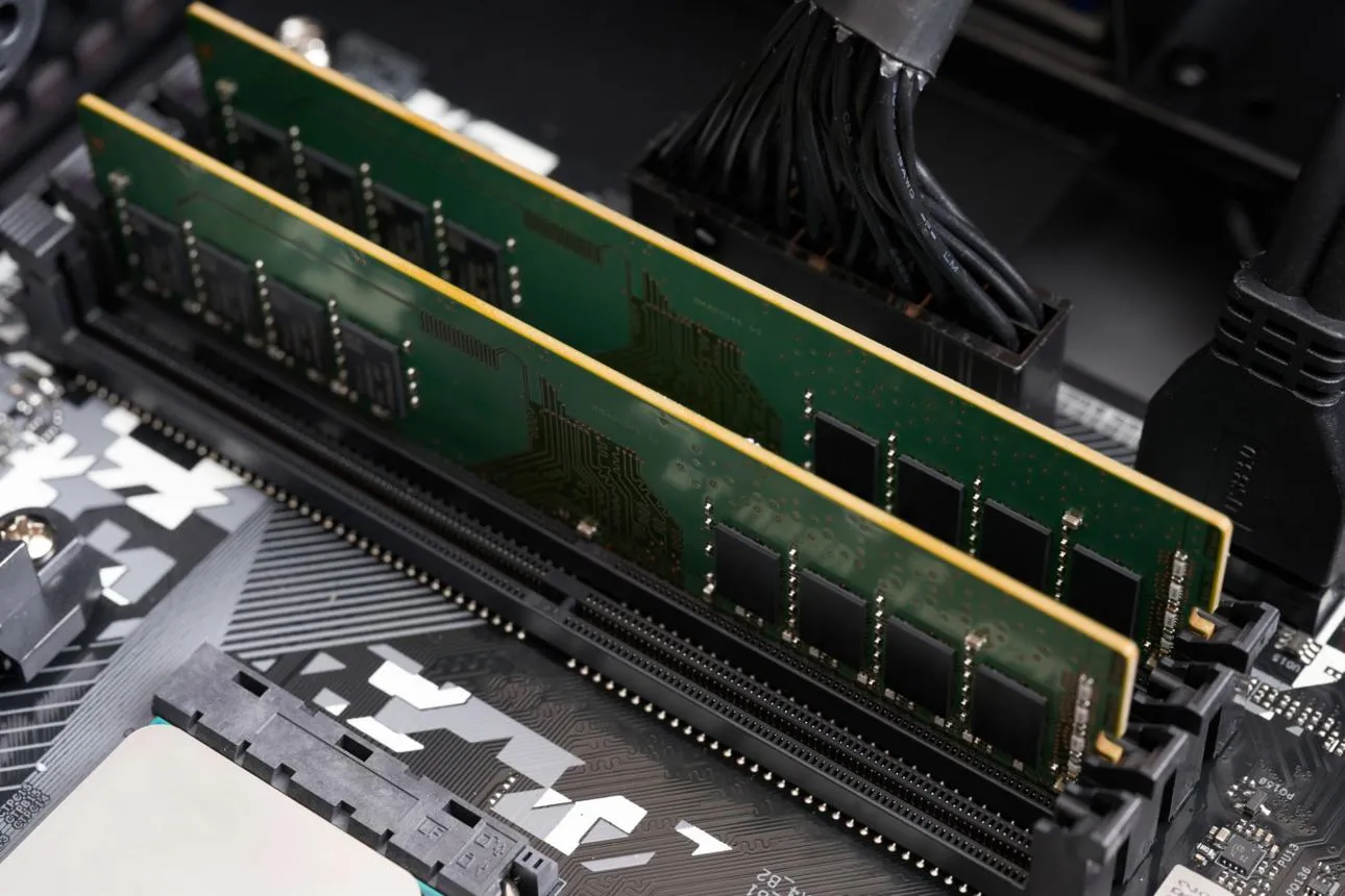 چرا ZFS در TrueNAS تمام رم را مصرف می‌کند؟ راهنمای کش ARC و مدیریت حافظه  عنوان سئو
