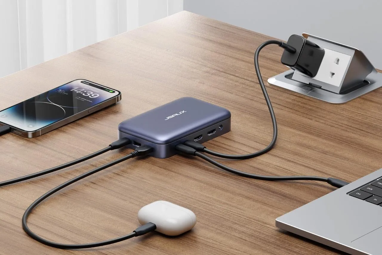 کاربردهای داک USB-C؛ از اتصال کنسول بازی تا شارژ چند دستگاه و افزایش فضای ذخیره‌سازی