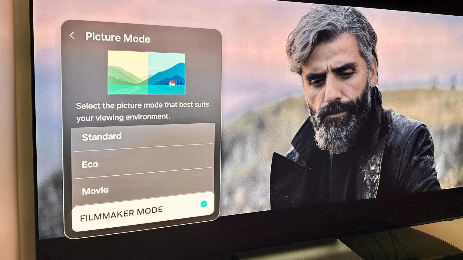 بهترین تنظیمات تصویر تلویزیون برای کیفیت بهتر؛ آموزش تنظیم رنگ، روشنایی و HDR